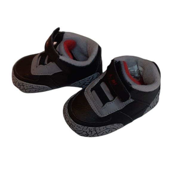 Air Jordan Baby Sneakers Size 5c 